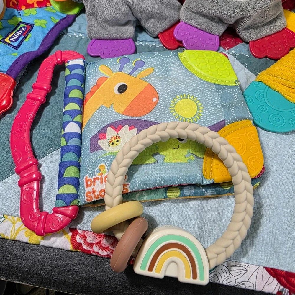Bright Starts Nuby Infantino Baby Sensory Toy Lot Multi Teething Crinkle Plush